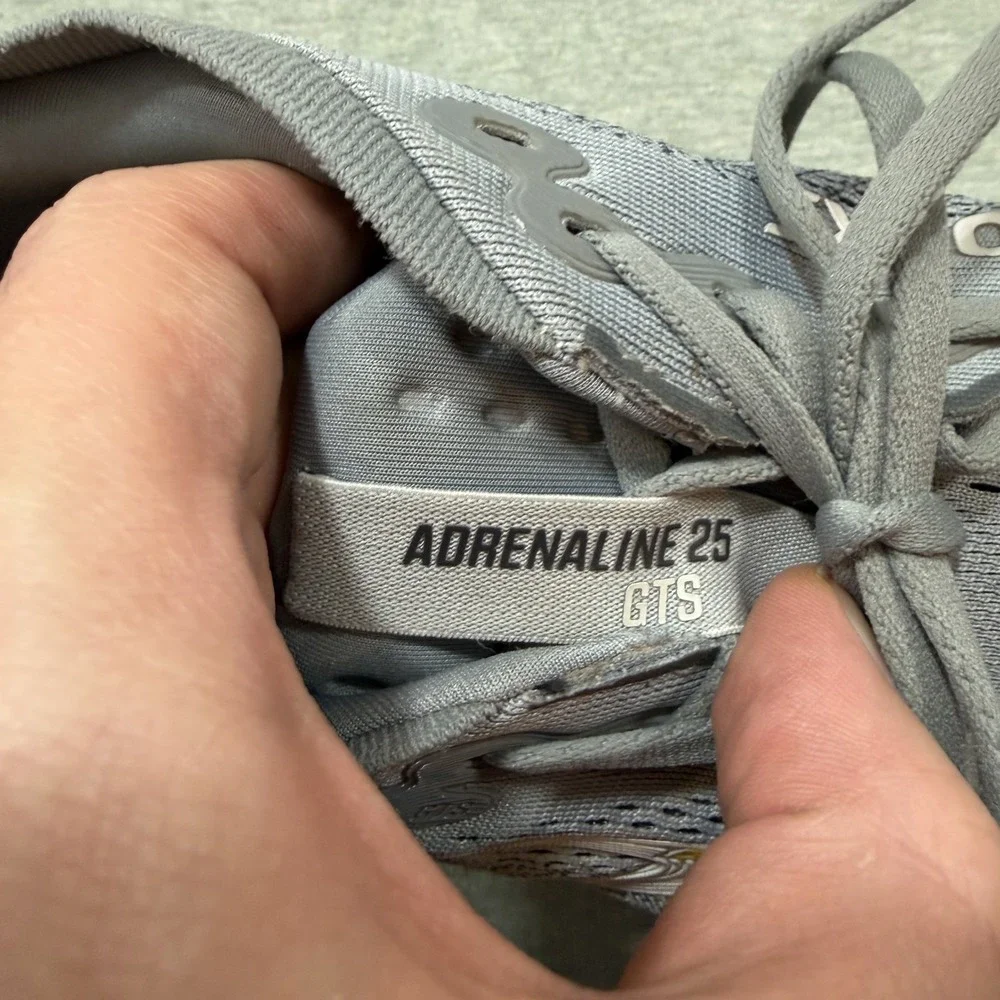 Brooks men adrenaline